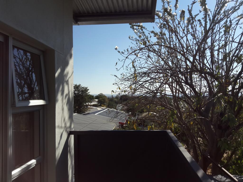 ホテル Suiderhof Self-Catering ウィントフーク エクステリア 写真