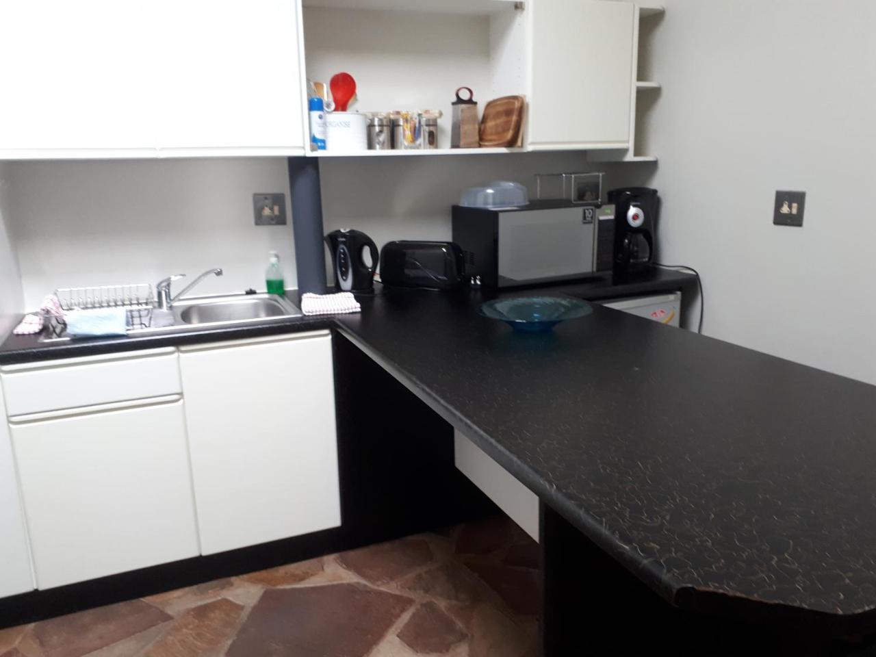 ホテル Suiderhof Self-Catering ウィントフーク エクステリア 写真