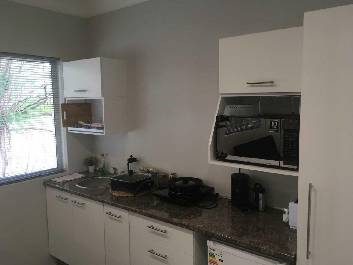 ホテル Suiderhof Self-Catering ウィントフーク エクステリア 写真