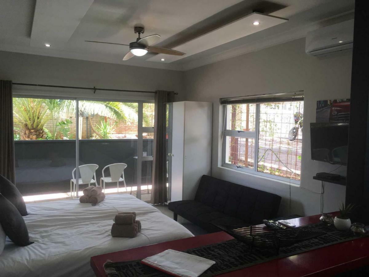 ホテル Suiderhof Self-Catering ウィントフーク エクステリア 写真